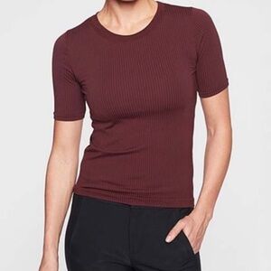 Athleta Ribbed Renew Tee athletic top dark garnet